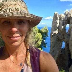 Meet your Posher, Diane